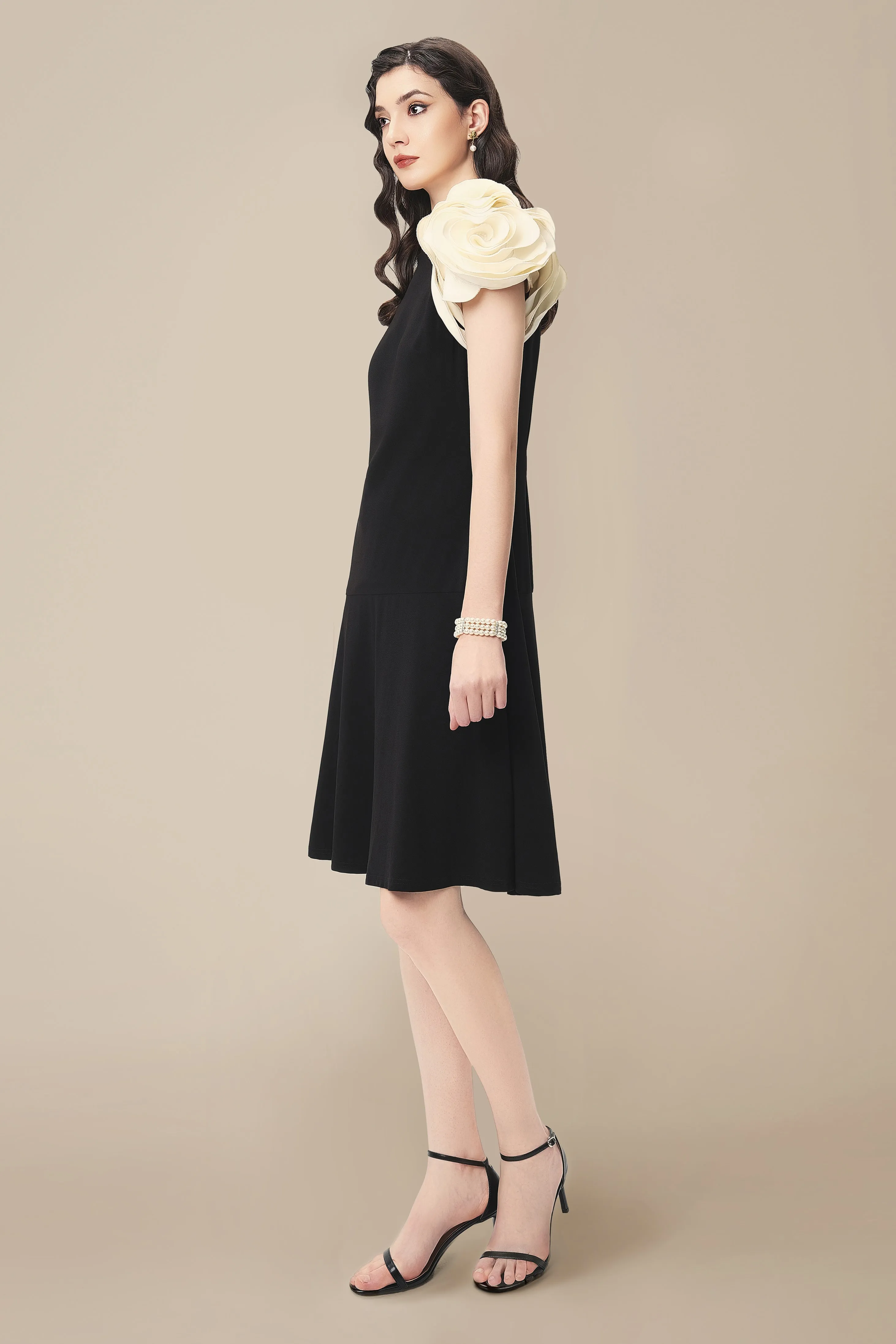 Elegant H-Line Drop Waist Flowing Cocktail Dress