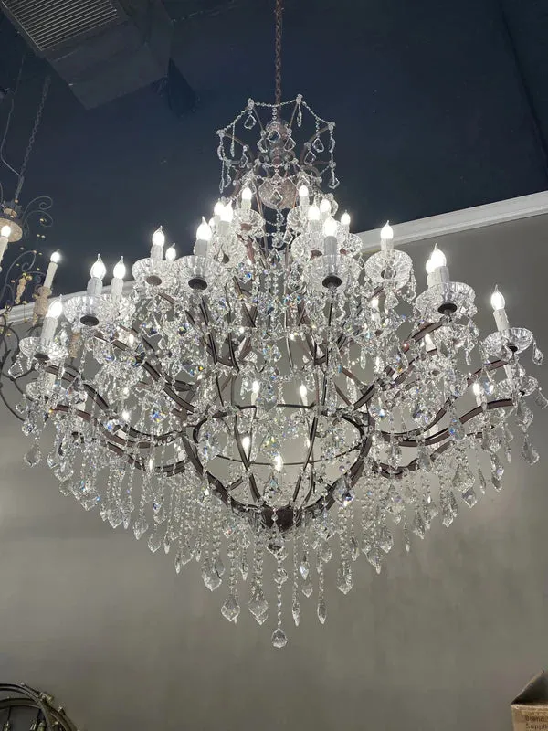 Rylight 25/50-Light Traditional Candle Crystal Chandelier