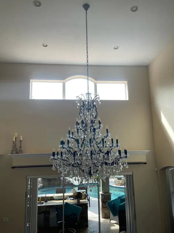 Rylight 25/50-Light Traditional Candle Crystal Chandelier